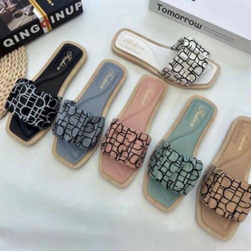 Ladies slippers UW119-2